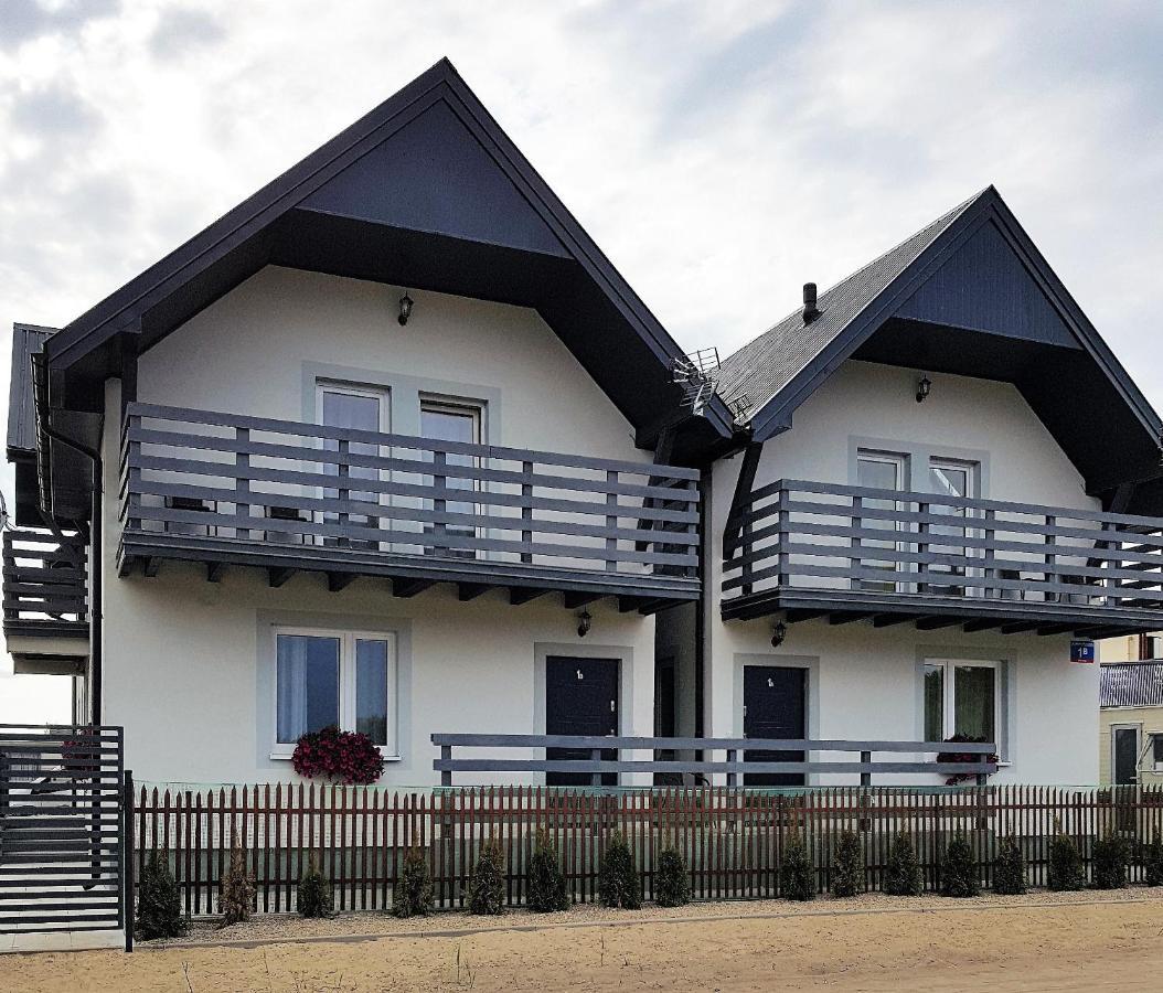 Siodemkacamp Karwia Hotel Exterior photo